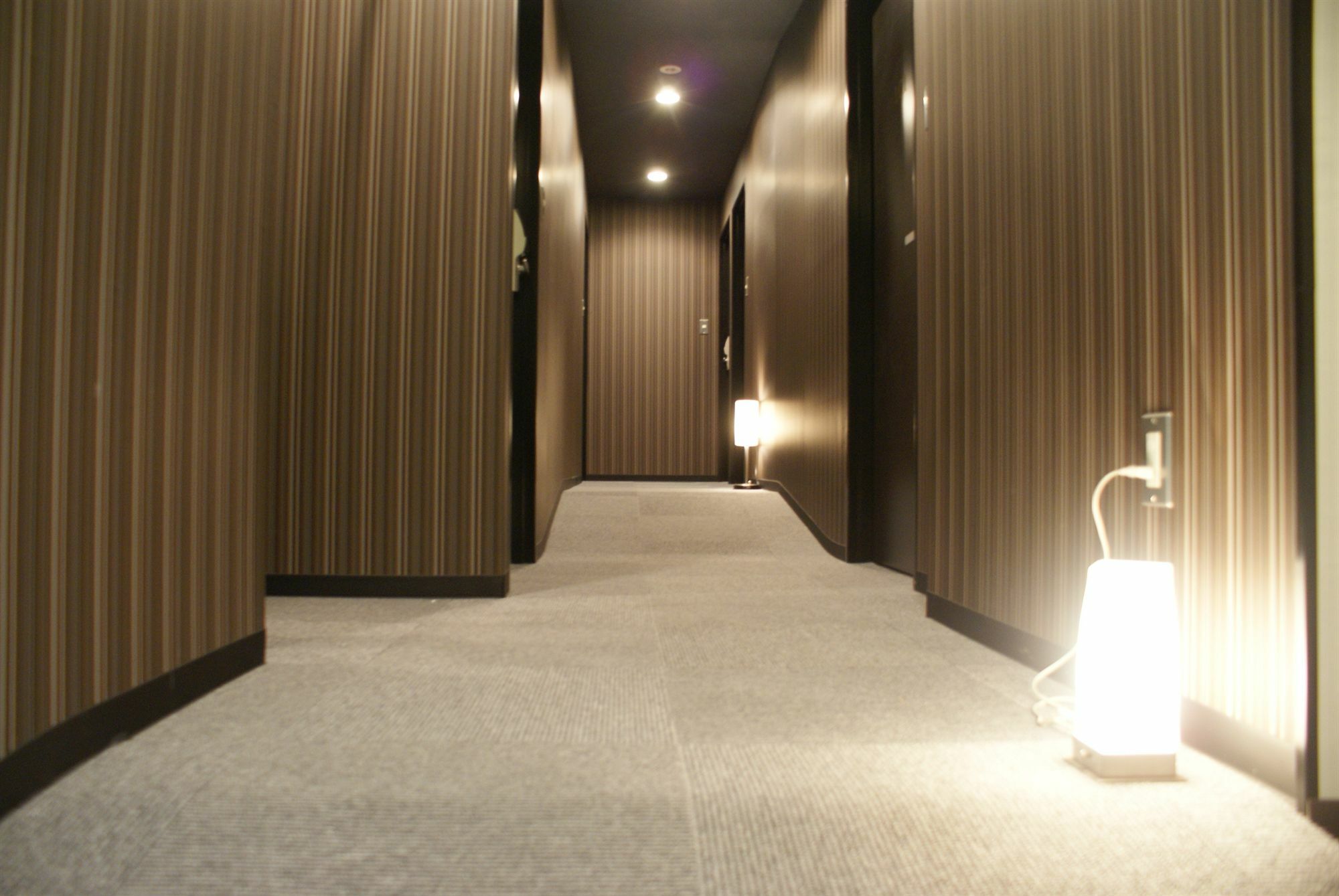 Hotel Livemax Budget Shinosaka Bagian luar foto